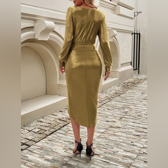 Tied Boat Neck Long Sleeve Dress gold - Picture 3 of 12